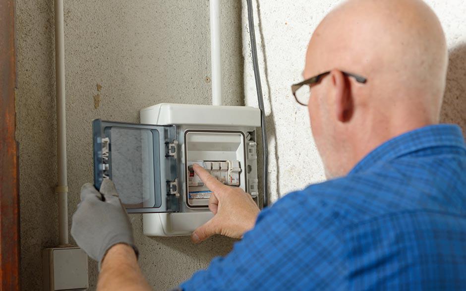 prix dépannage électrique Les Ulis